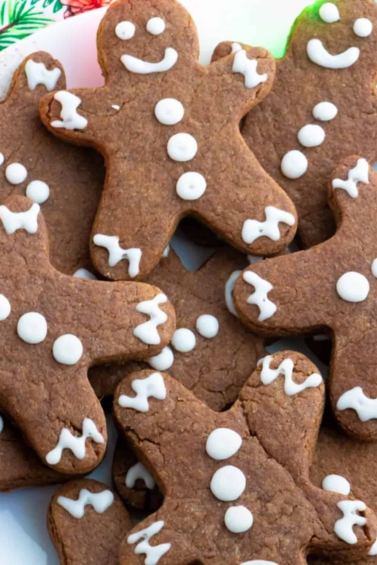Close up plate of gingerbread man cookies